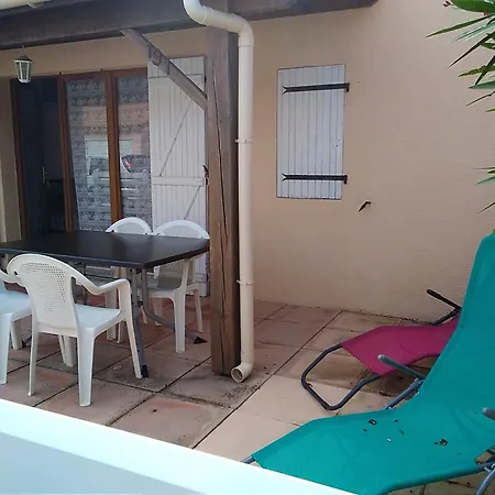 Holiday home 6 Pers Avec Piscine, Acces Direct & Proximite Commerces A - Fr-1-796-69 Gruissan